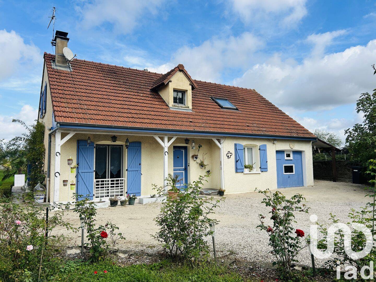 Maison 4 pièces 119 m² · à Saint-Ambreuil · 119 m² · 210 000 €