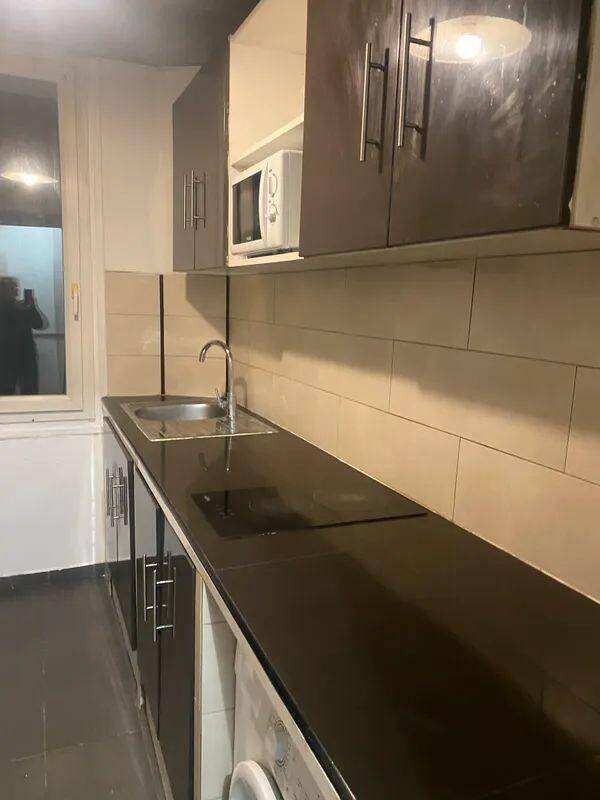 Appartement 2 pièces 50 m² · à Saint-Denis · 50 m² · 890 €