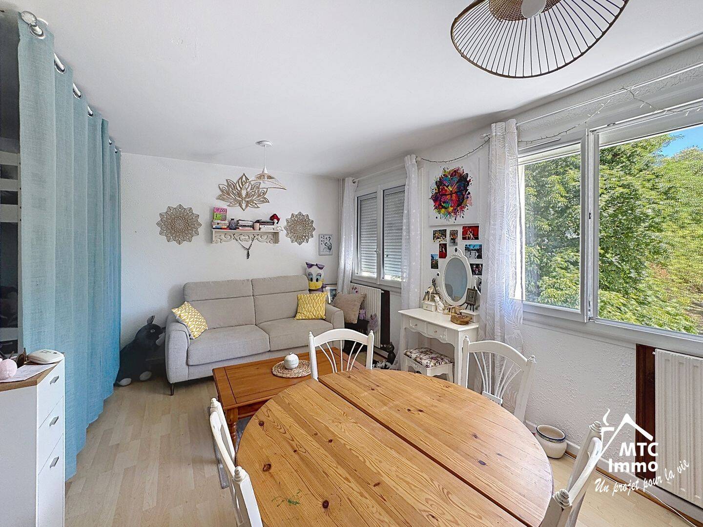 Appartement 1 pièce 34 m² · à Pont-de-Chéruy · 34 m² · 680 €