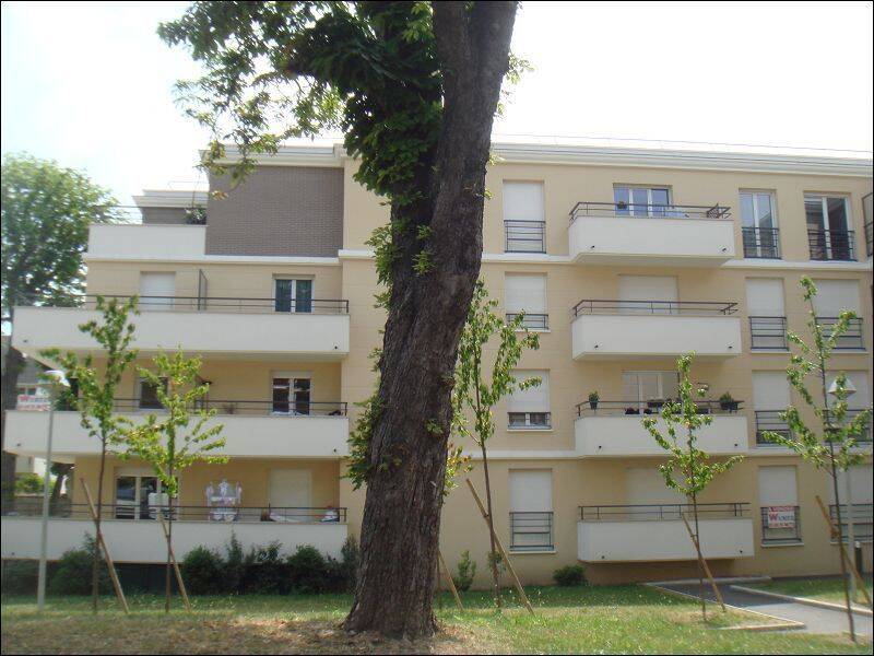 Appartement 3 pièces 64 m² · à Viry-Châtillon · 63,6 m² · 1 091 €