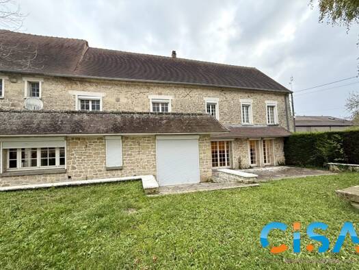 Maison à vendre 279 900 € 10 pièces 7 chambres 245 m² Chambly 60230