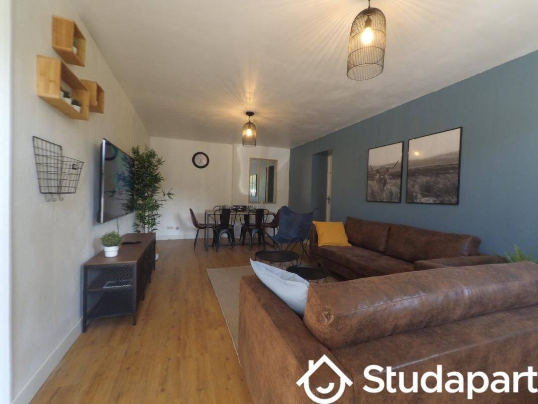 1 pièce 17 m² · à Compiègne · 17 m² · 474 €