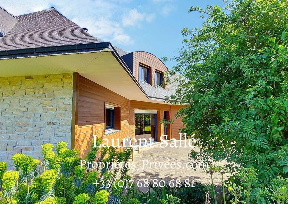 Maison 6 pièces 220 m² · à Questembert · 220 m² · 652 000 €