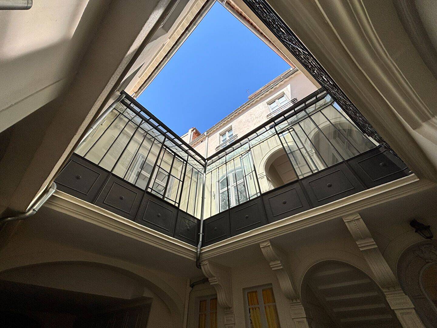 Appartement 3 pièces 65 m² · à Béziers · 64,7 m² · 130 000 €