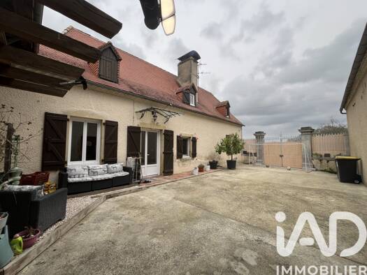 Maison à vendre 205 000 € 5 pièces 3 chambres 140 m² 1 980 m² de terrain Lembeye 64350