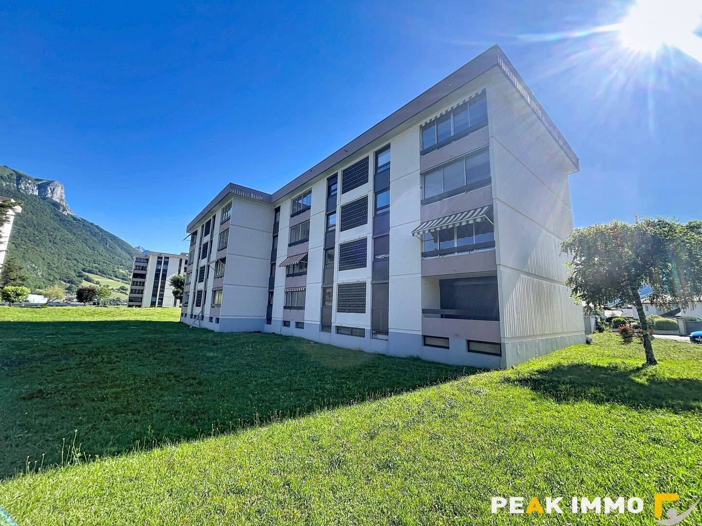Appartement 3 pièces 77 m² · à Faverges-Seythenex · 76,7 m² · 225 000 €
