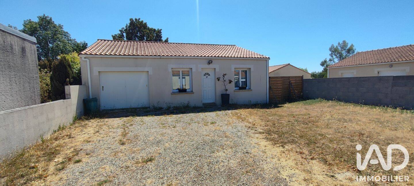 Maison 3 pièces 72 m² · à Montréverd · 72 m² · 750 €