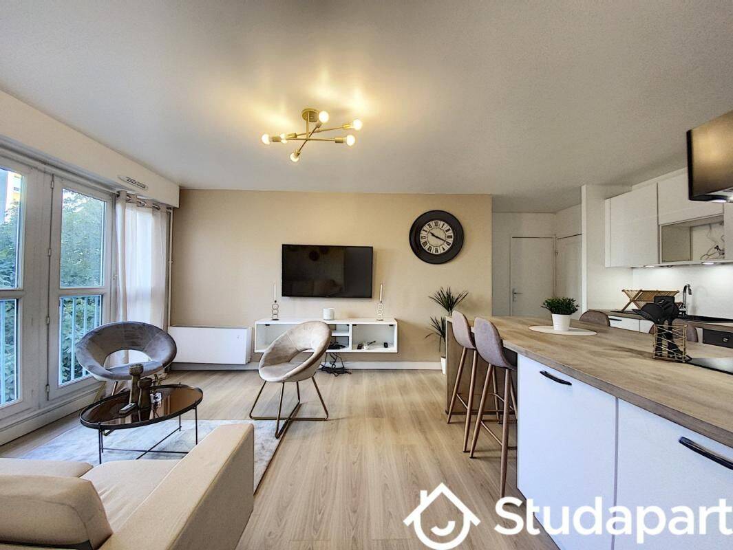 1 pièce 10 m² · à Rennes · 10 m² · 470 €