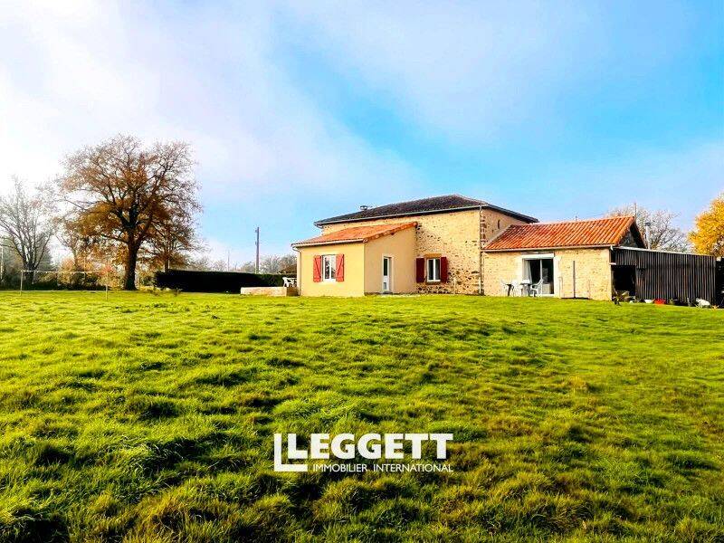 Maison 5 pièces 128 m² · à Hiesse · 128 m² · 178 200 €