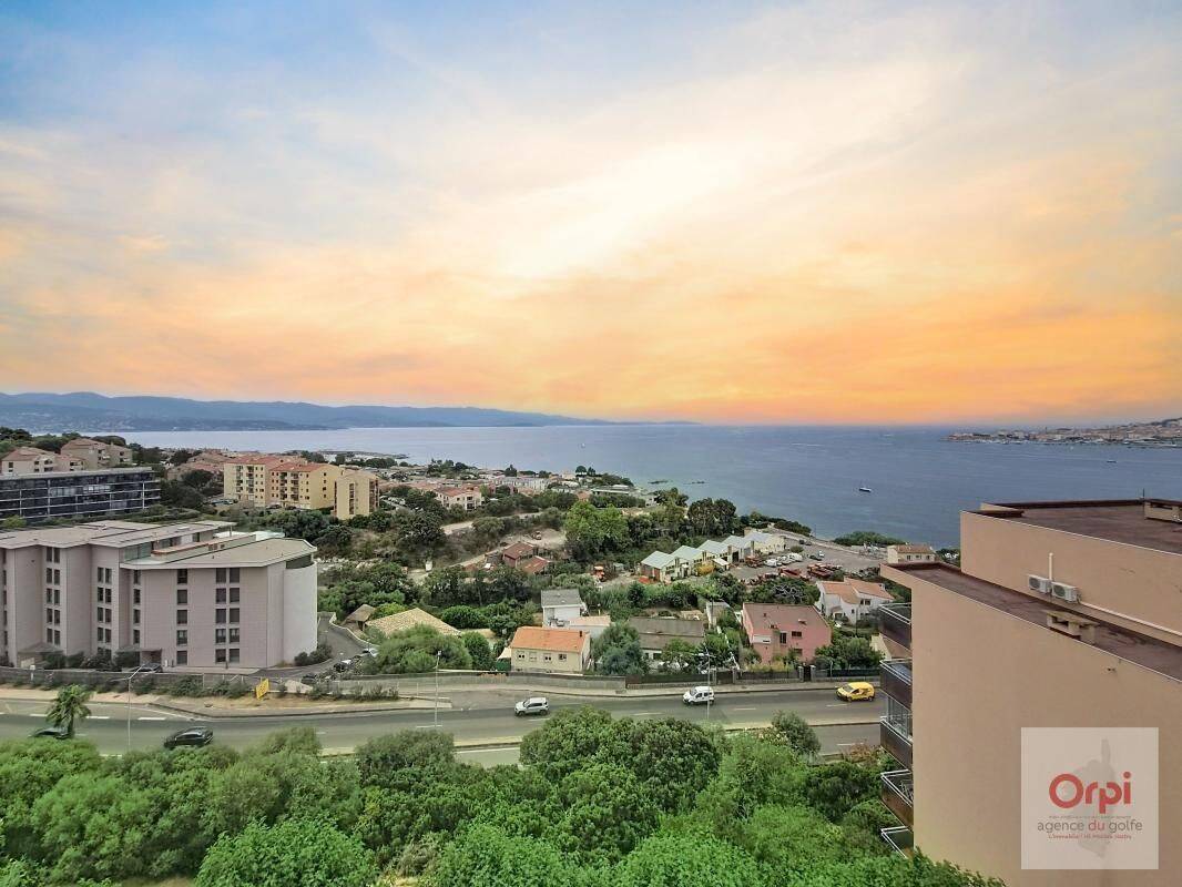 Appartement 4 pièces 84 m² · à Ajaccio · 84 m² · 345 000 €