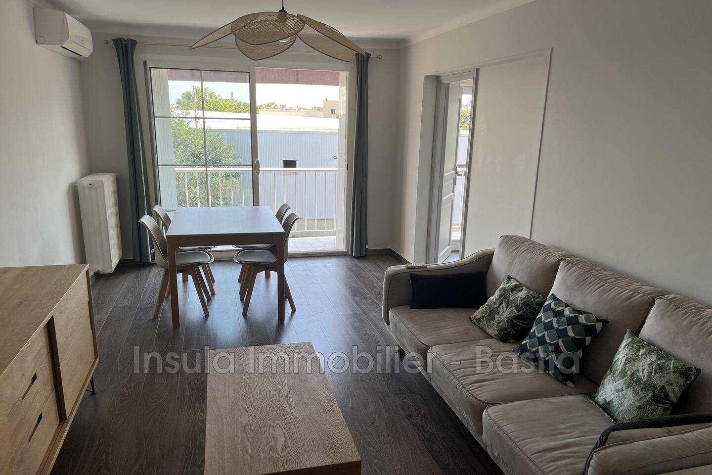 Appartement 4 pièces 72 m² · à Bastia · 71,7 m² · 895 €
