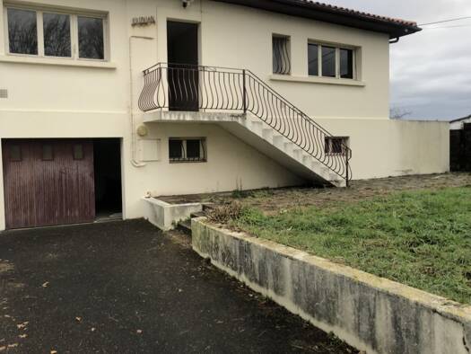 Maison à vendre 750 000 € 9 pièces 4 chambres 119 m² 829 m² de terrain Quatre Cantons Anglet 64600