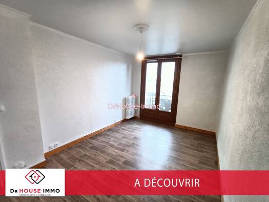 Appartement à vendre 112 000 € 3 pièces 2 chambres 56,7 m² Étage 3/4 Sud Ville Chartres 28000