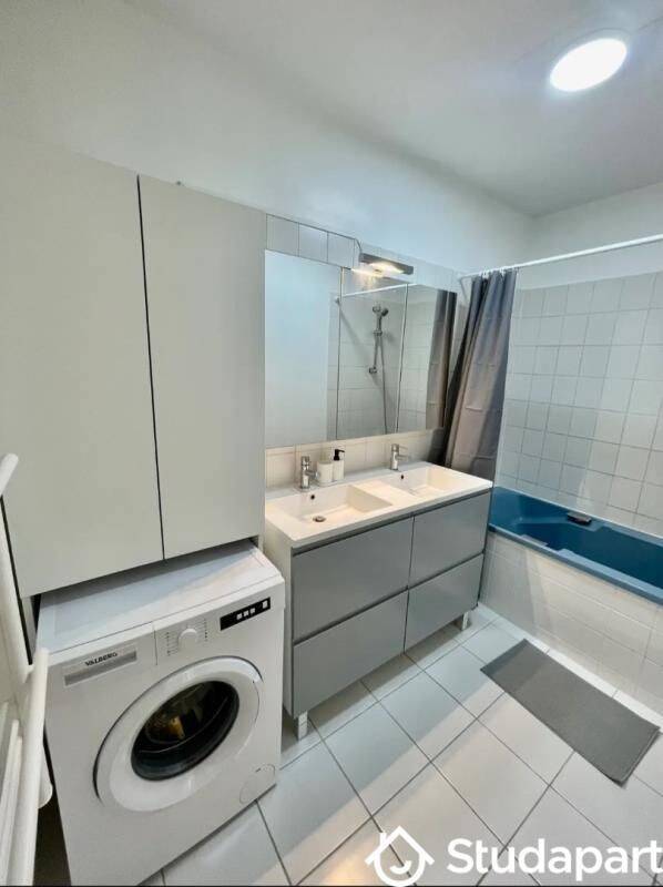 1 pièce 11 m² · à Mont-Saint-Aignan · 11 m² · 435 €