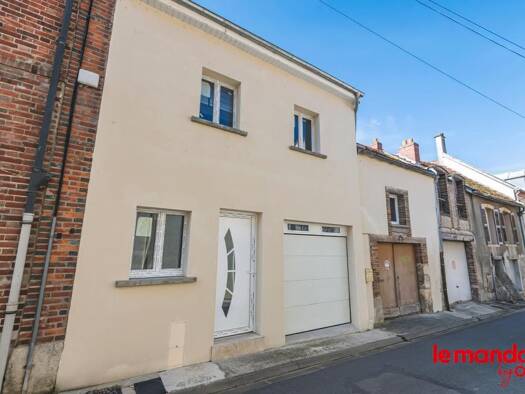 Maison à vendre 139 900 € 3 pièces 2 chambres 85,7 m² 10 m² de terrain Damery 51480