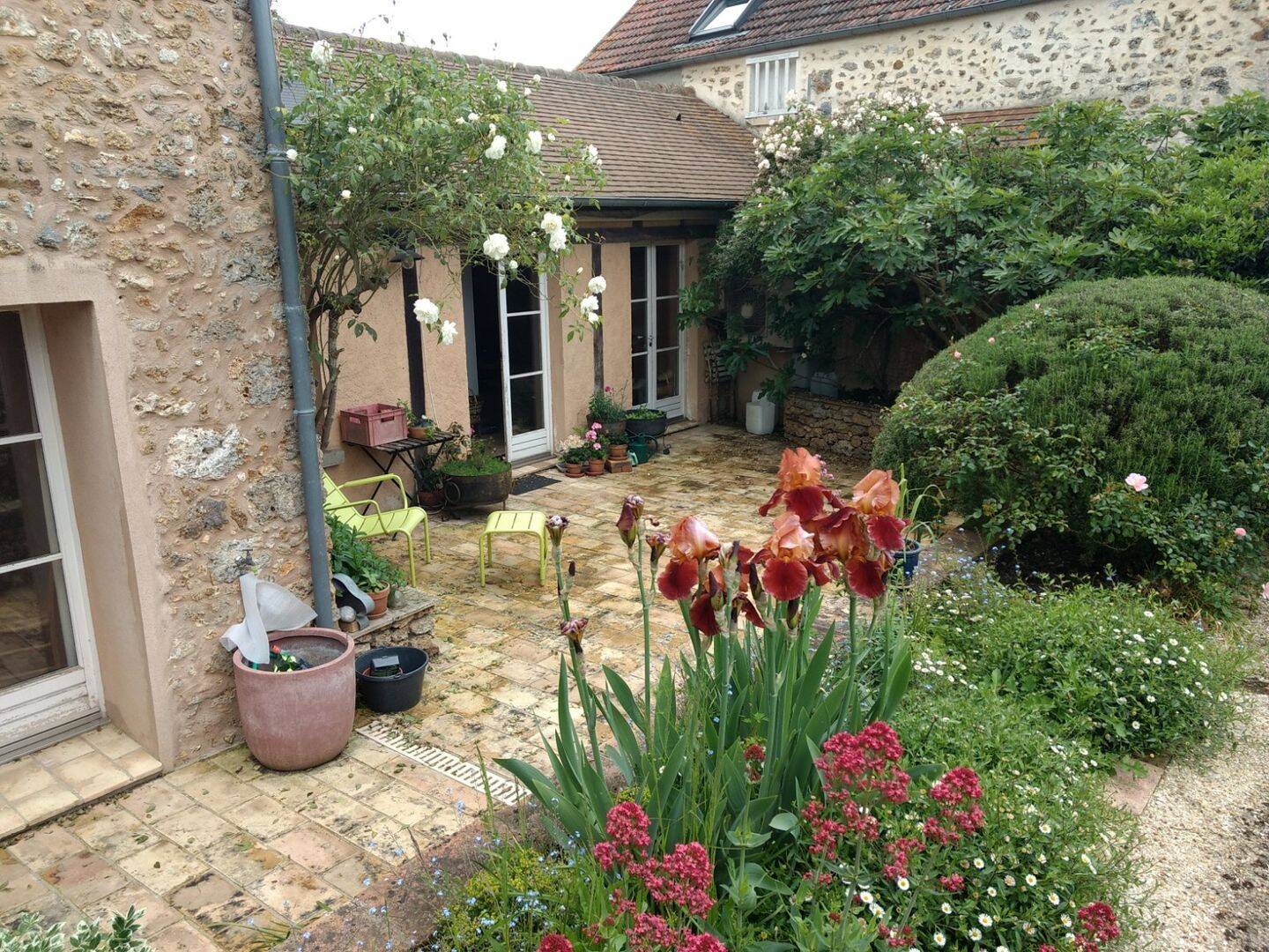 Maison 4 pièces 180 m² · à Dampierre-en-Yvelines · 180 m² · 530 000 €