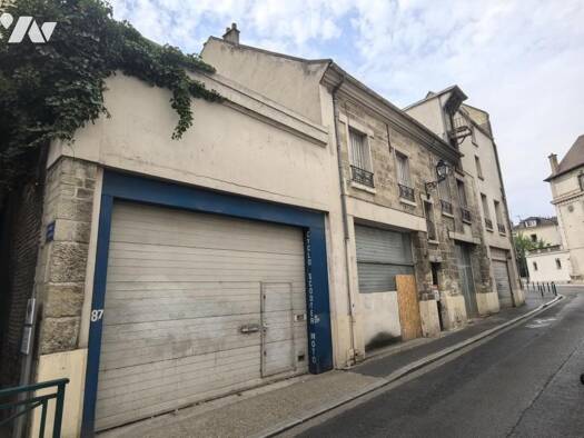 Maison à vendre 619 500 € 7 pièces 4 chambres 184 m² 687 m² de terrain Pontoise 95300