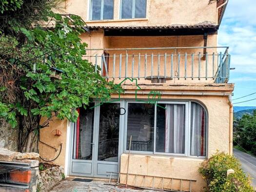 Maison à vendre 170 000 € 4 pièces 3 chambres 113 m² 900 m² de terrain Les Oliviers Aubenas 07200