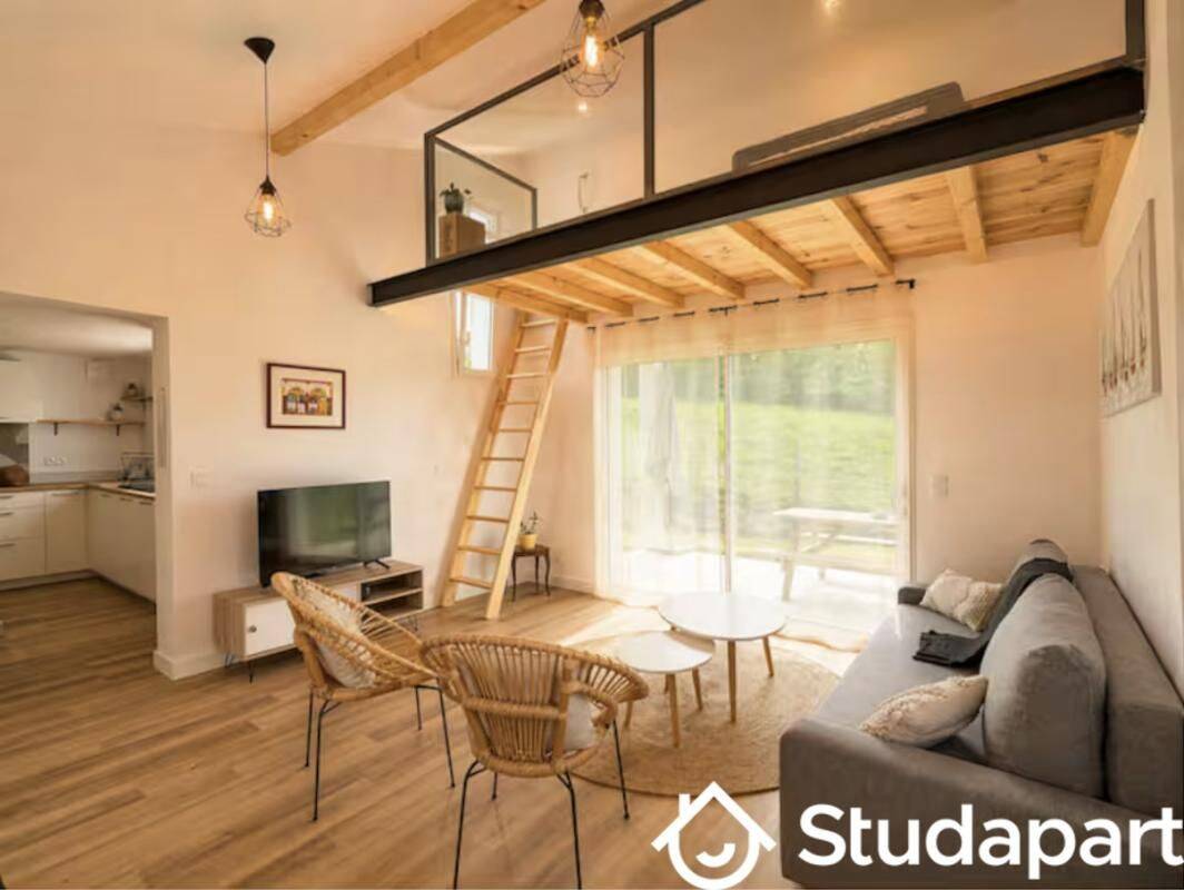 1 pièce 11 m² · à Briscous · 11 m² · 540 €/mois