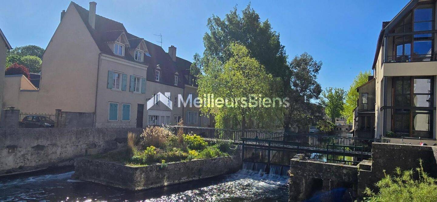 Appartement 2 pièces 44 m² · à Chartres · 44 m² · 129 990 €