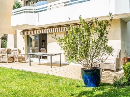 Appartement à vendre 1 150 000 € 5 pièces 3 chambres 103 m² RDC/3 Gérard de Nerval Saint-Germain-en-Laye 78100