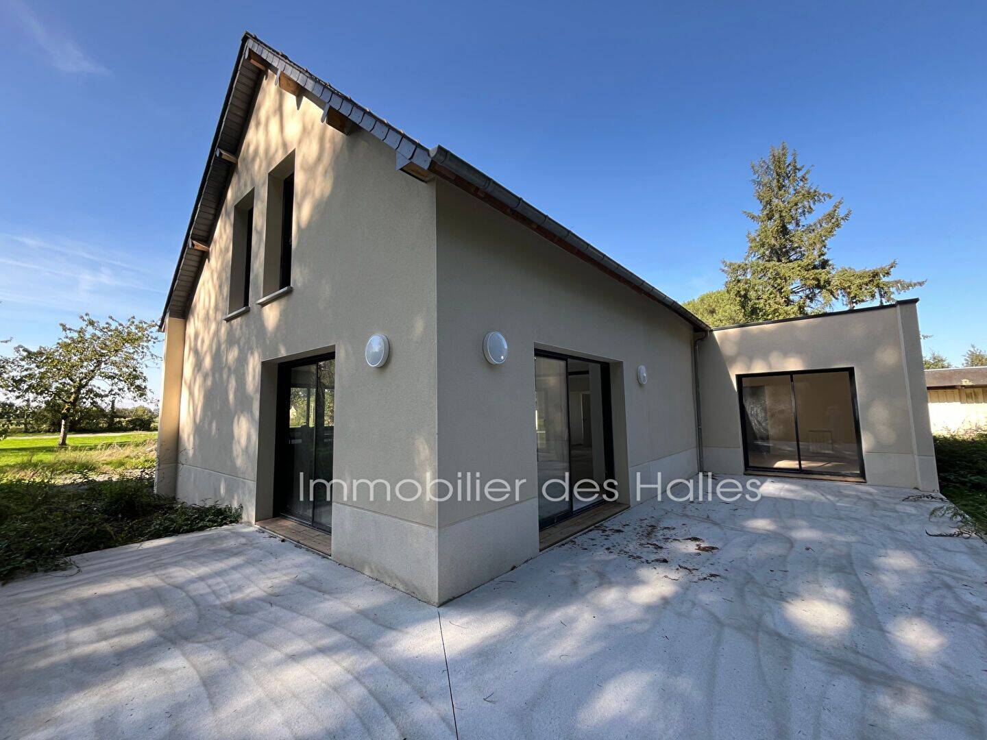Maison 4 pièces 129 m² · à Ballots · 129 m² · 963 €/mois