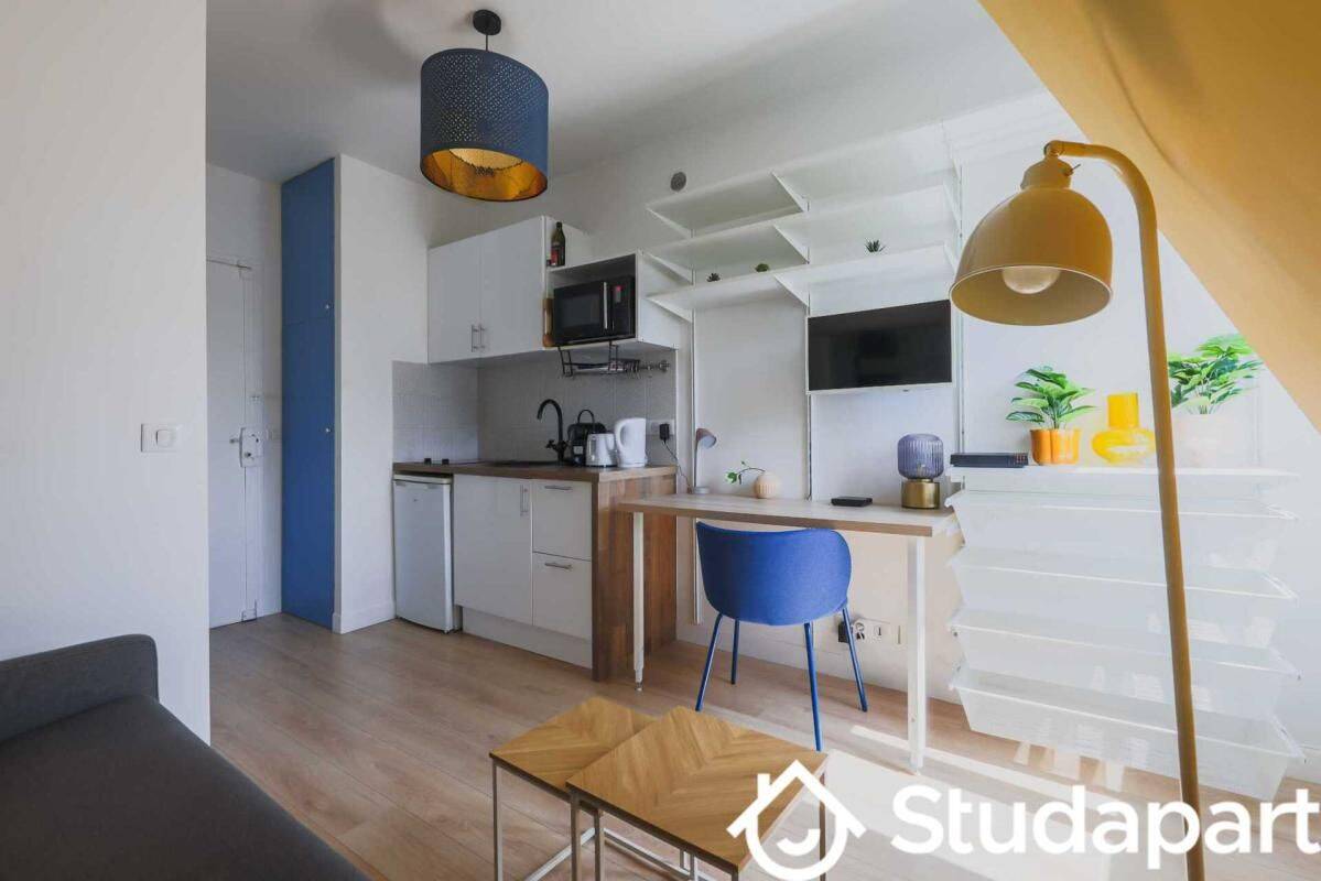 Appartement 1 pièce 13 m² · à Paris 10ème Arrondissement · 13 m² · 1 219 €