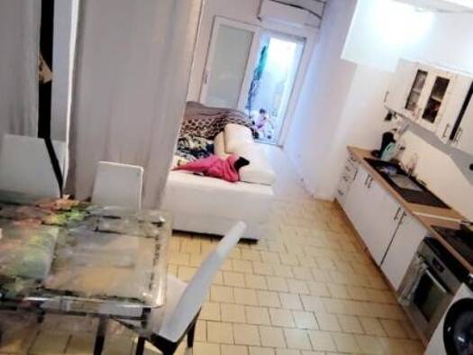 Appartement à louer 1 050 € 4 pièces 3 chambres 90 m² 1er étage Castillon-la-Bataille 33350