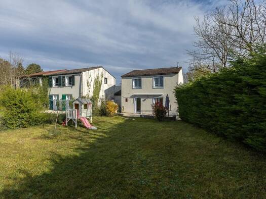 Maison à vendre 219 500 € 4 pièces 3 chambres 87,2 m² 500 m² de terrain Montalieu-Vercieu 38390