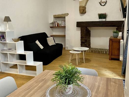 Appartement à louer - logement étudiant 550 € 1 pièce 28 m² 1 étages Quartier du Centre Le Mans 72000