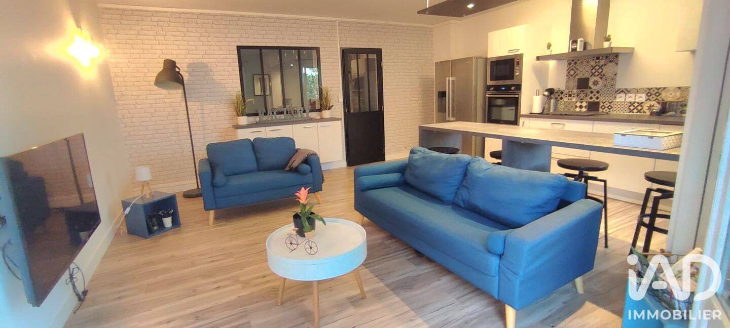 Appartement 5 pièces 106 m² · à Tours · 106 m² · 250 000 €