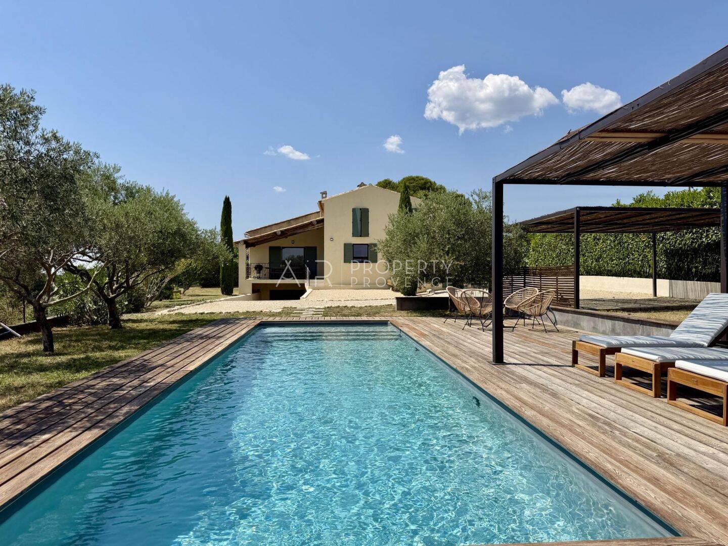 Maison 6 pièces 188 m² · à Cadenet · 188 m² · 960 000 €