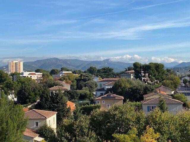Appartement 3 pièces 70 m² · à Marseille 12ème Arrondissement · 70,2 m² · 185 000 €