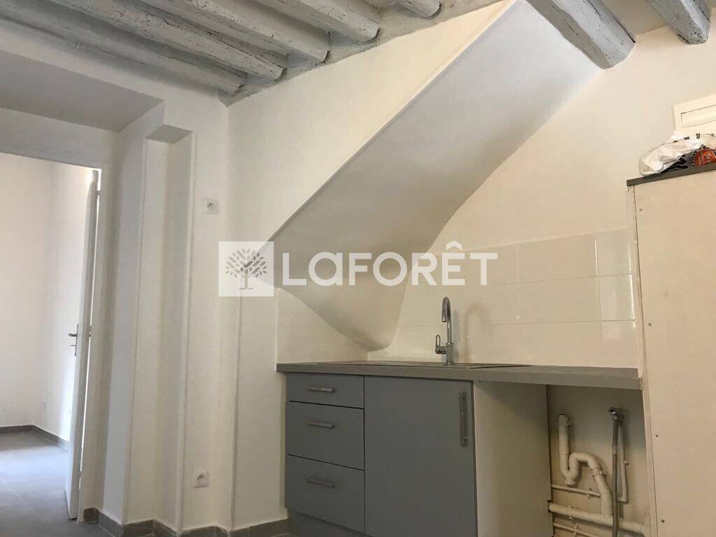 Appartement 2 pièces 25 m² · à Villeneuve-sous-Dammartin · 24,8 m² · 586 €/mois