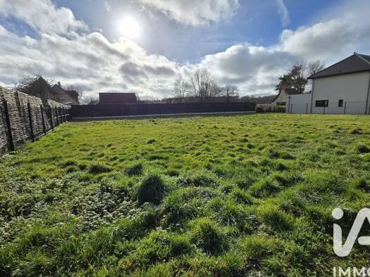 Terrain constructible à vendre 79 000 € 989 m² de terrain Caugé 27180