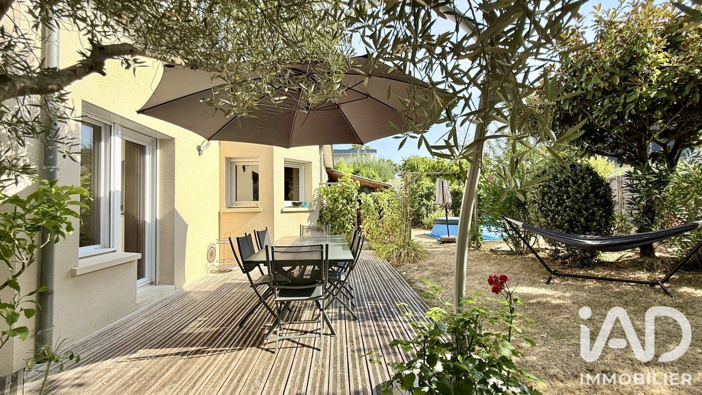 Maison 8 pièces 206 m² · à Séné · 206,2 m² · 780 000 €