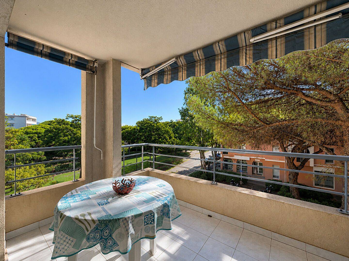 Appartement 2 pièces 33 m² · à Fréjus · 33,2 m² · 250 000 €