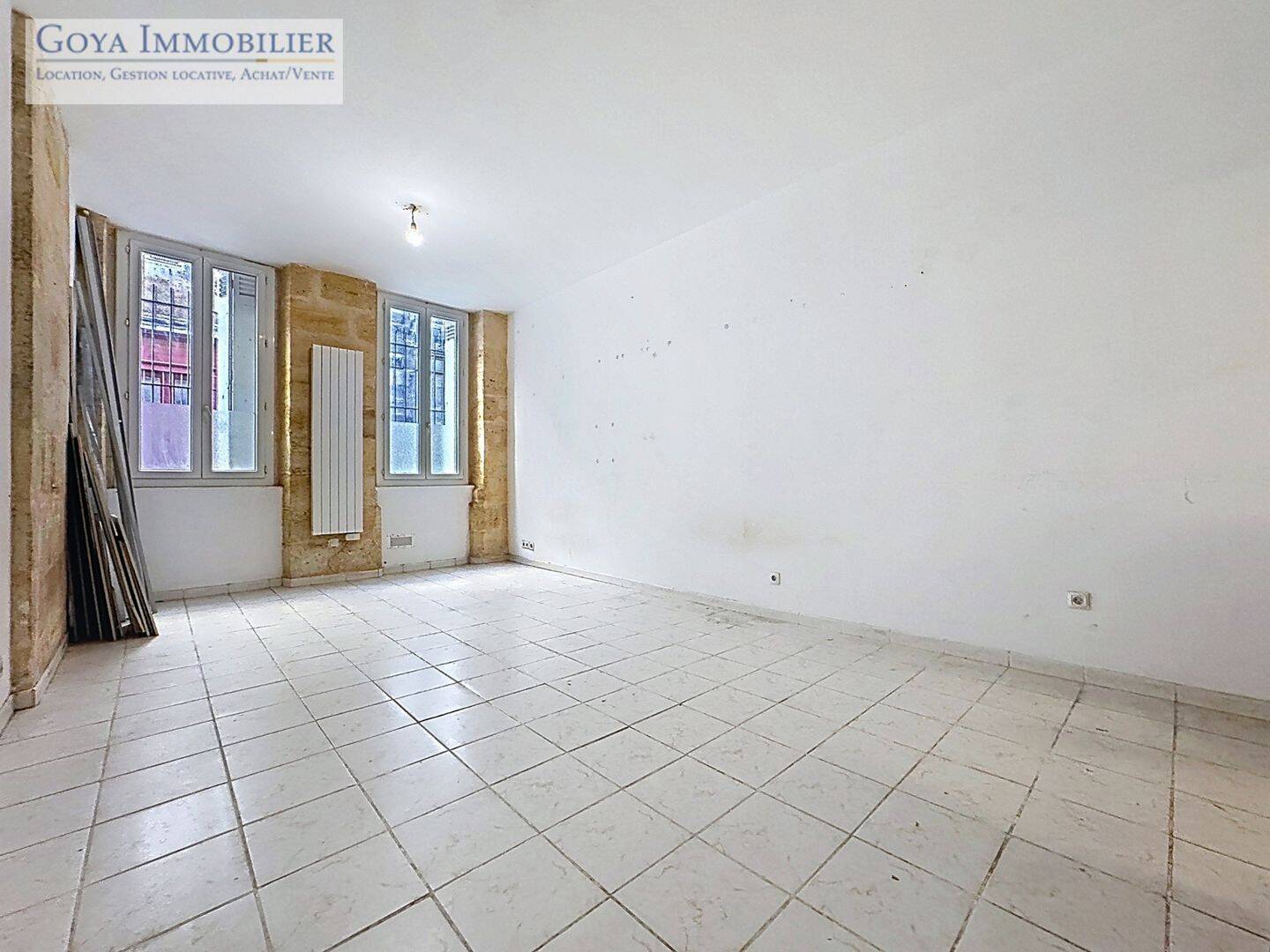 Appartement 1 pièce 33 m² · à Bordeaux · 32,7 m² · 129 000 €