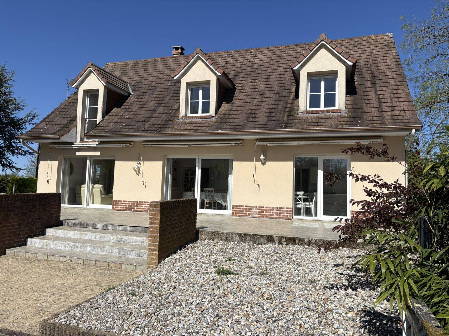 Maison 8 pièces 185 m² · à Mareuil-Caubert · 185 m² · 525 000 €