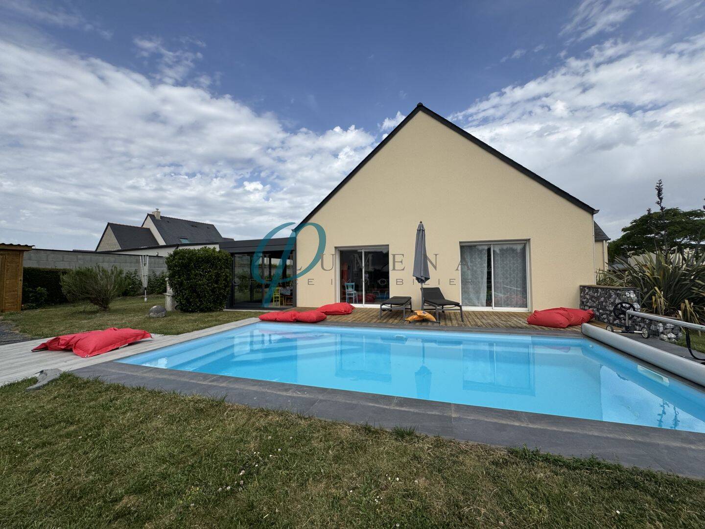 Maison 6 pièces 200 m² · à Vair-sur-Loire · 200,3 m² · 383 000 €