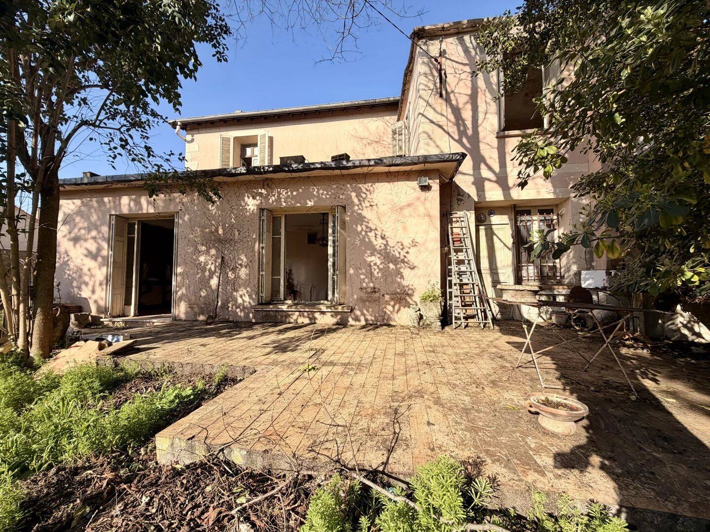 Maison 6 pièces 158 m² · à Nîmes · 158 m² · 349 000 €
