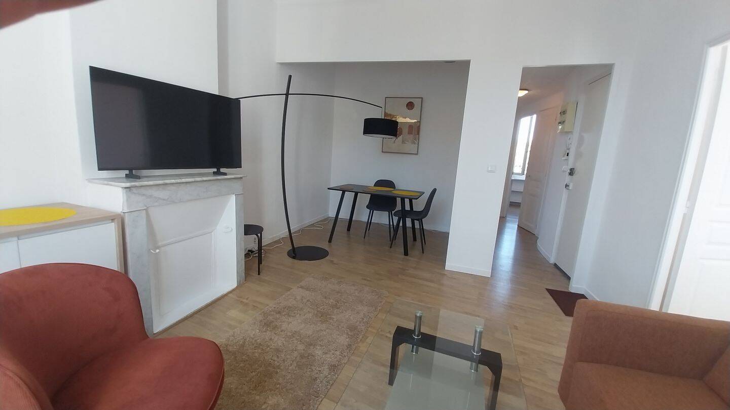 Appartement 3 pièces 51 m² · à Toulon · 50,5 m² · 695 €/mois