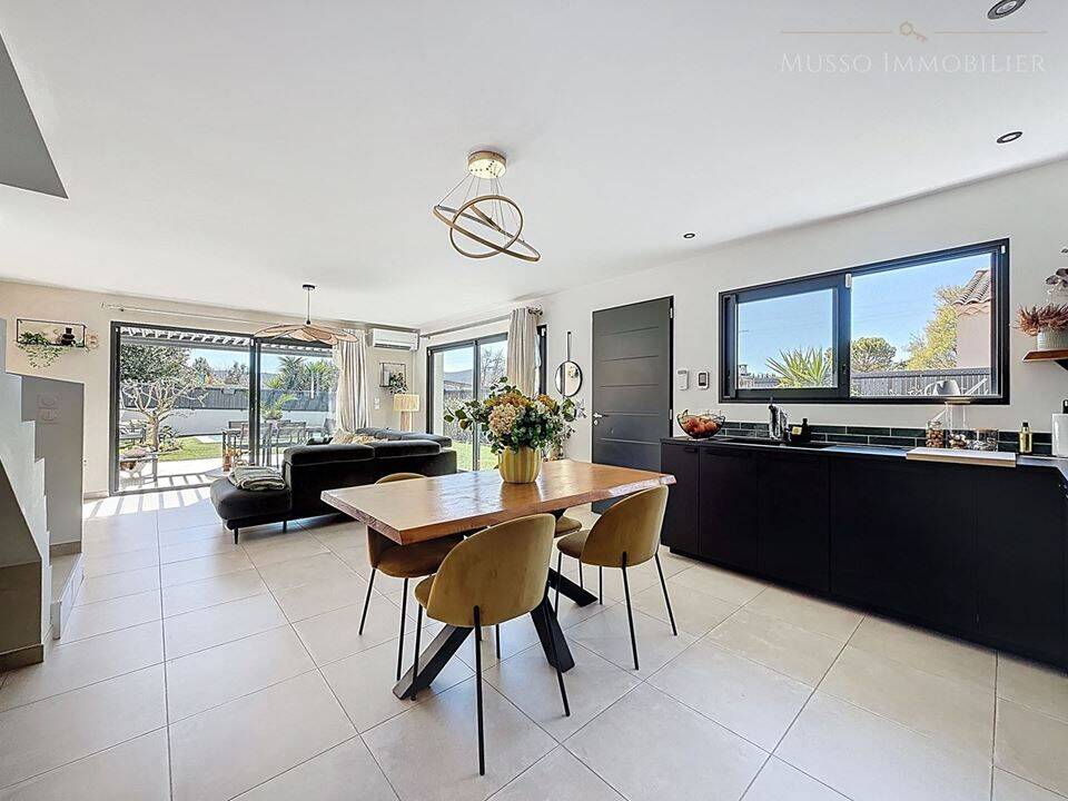 Maison 4 pièces 104 m² · à Marseille 11ème Arrondissement · 103,6 m² · 515 000 €