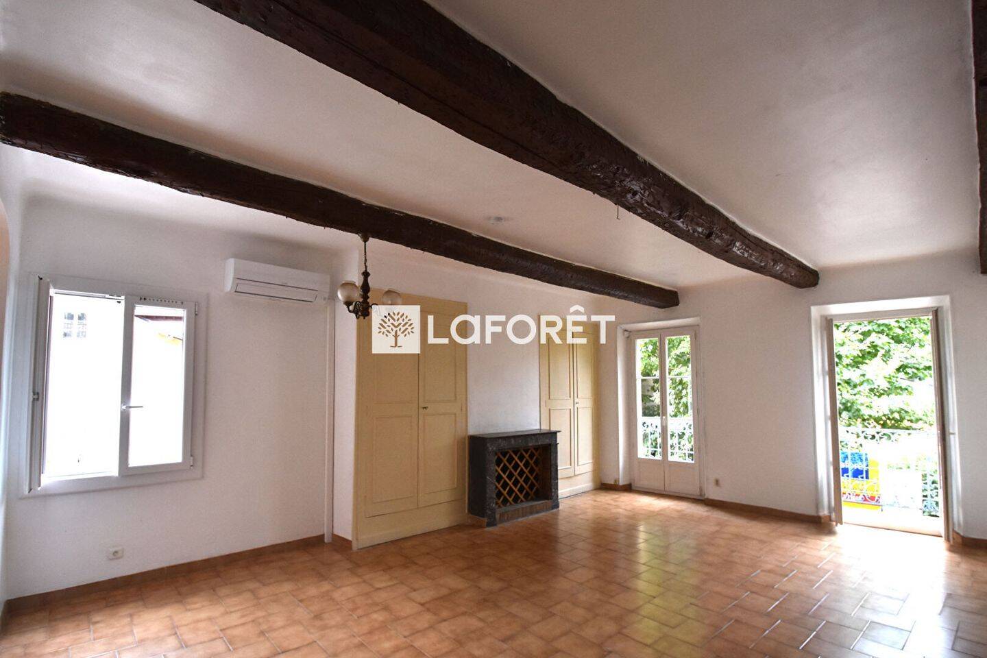 Appartement 4 pièces 110 m² · à Bargemon · 110 m² · 1 100 €