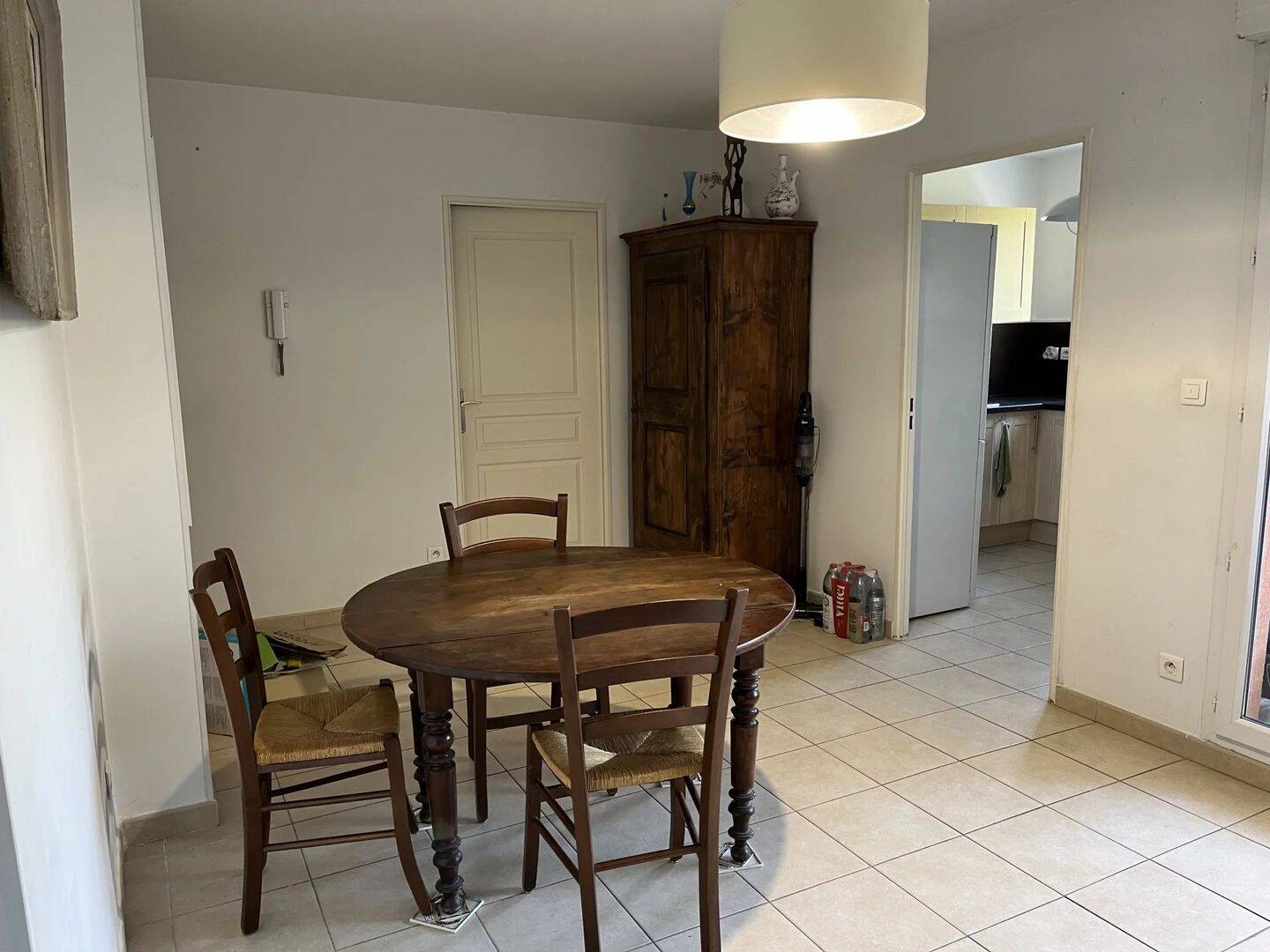 Appartement 2 pièces 41 m² · à Roquevaire · 40,7 m² · 850 €