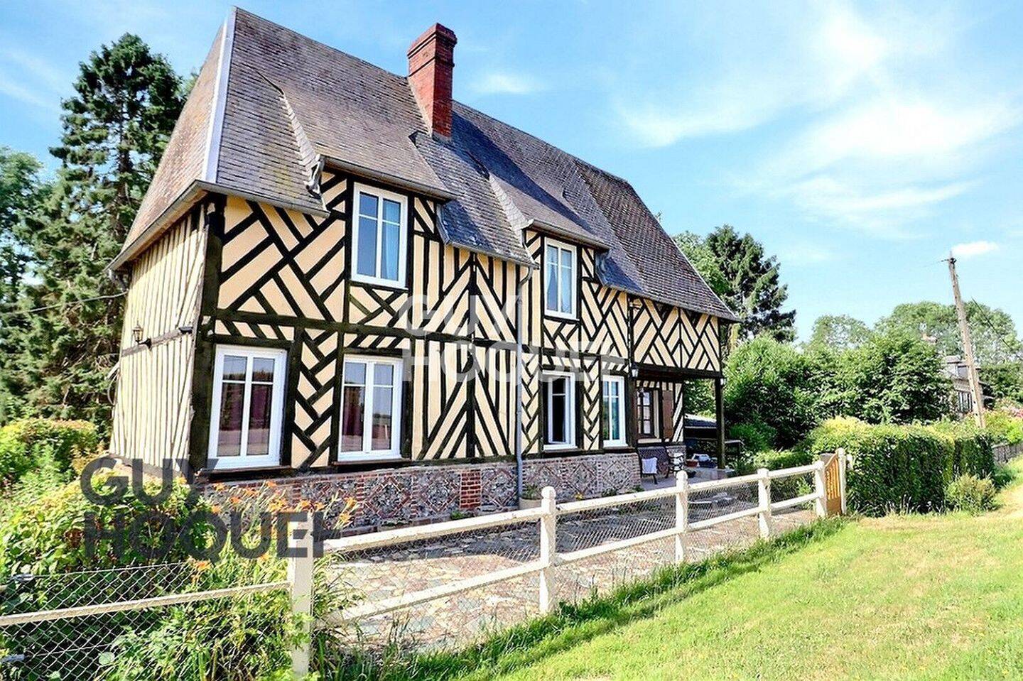 Maison 5 pièces 120 m² · à Bernay · 120 m² · 161 000 €