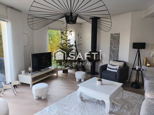 Maison à vendre 384 800 € 4 pièces 3 chambres 105 m² 1 770 m² de terrain Beaulieu-sur-Layon 49750