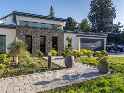 Maison à vendre 4 100 000 € 11 pièces 6 chambres 650 m² 3 069 m² de terrain Res de la Poste-Res du Bois Verrières-le-Buisson 91370