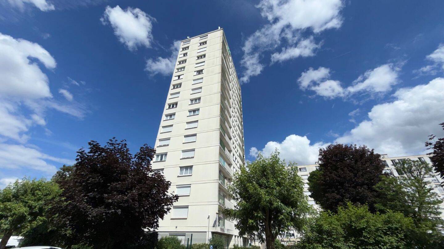 Appartement 4 pièces 70 m² · à Olivet · 70 m² · 99 000 €
