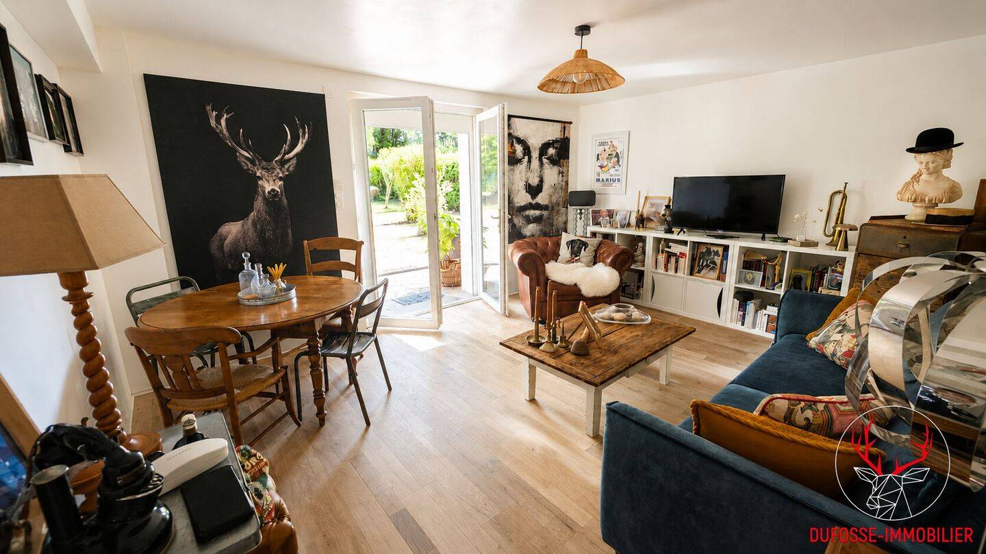 Maison 10 pièces 230 m² · à Sornay · 230 m² · 420 000 €